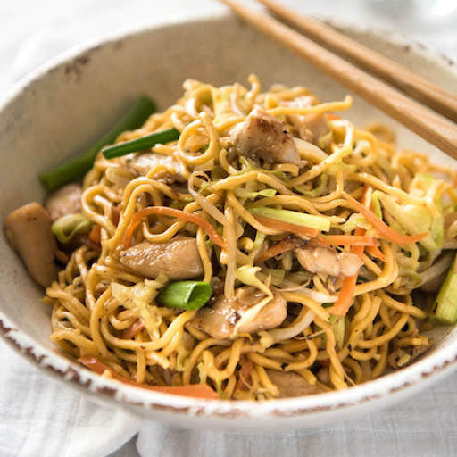 097. Chicken Chow Mein